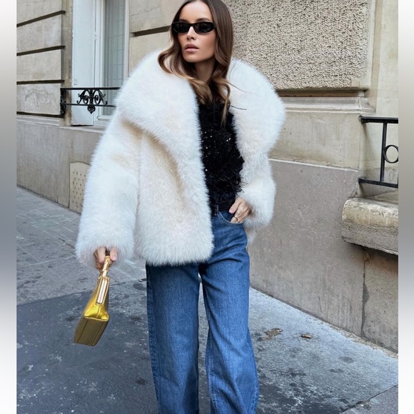 ZARA SHORT FAUX FUR JACKET ZW COLLECTION - Picture 7 of 9